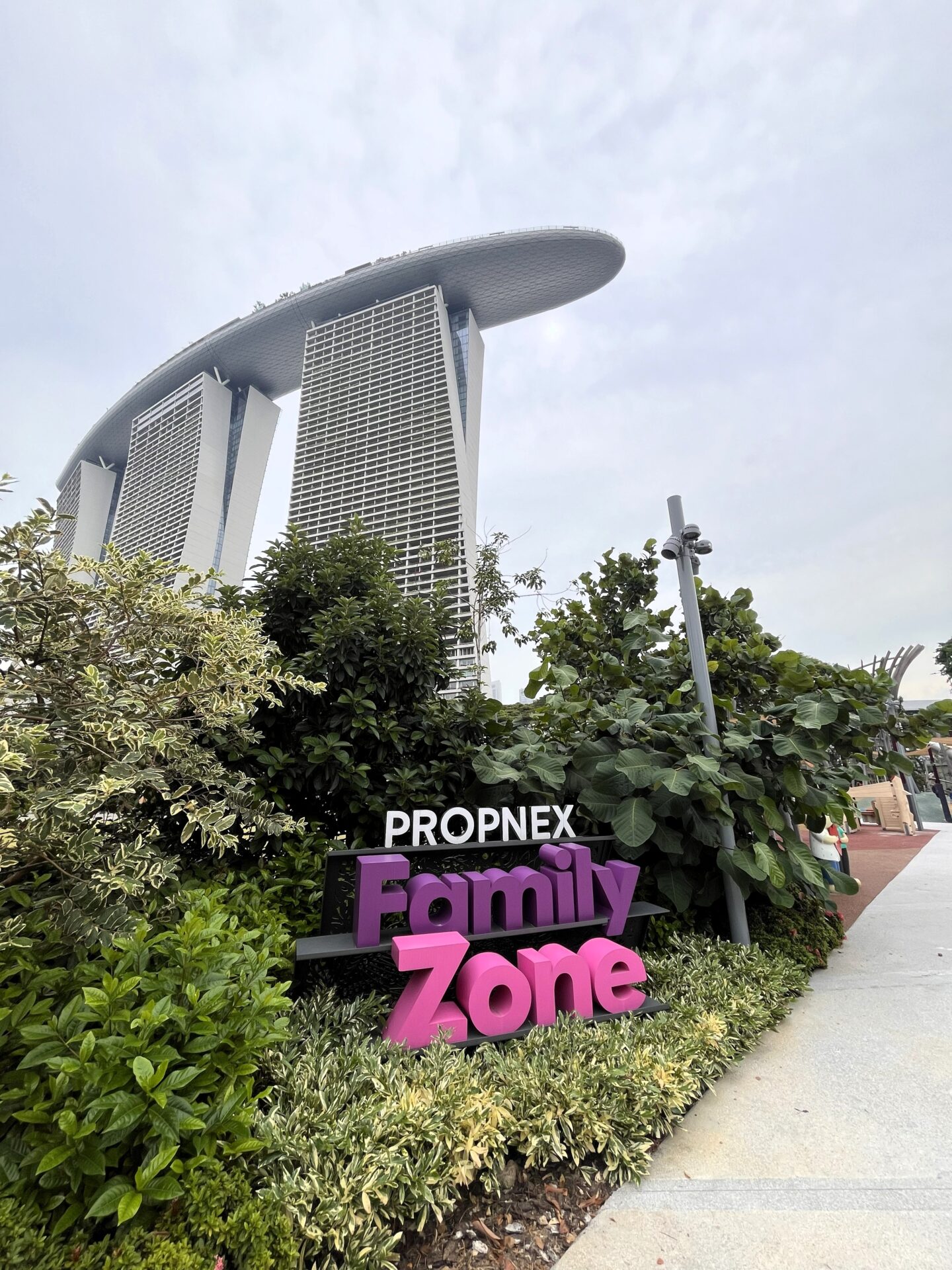 Visita ao Gardens by the Bay - PropNex Family Zone